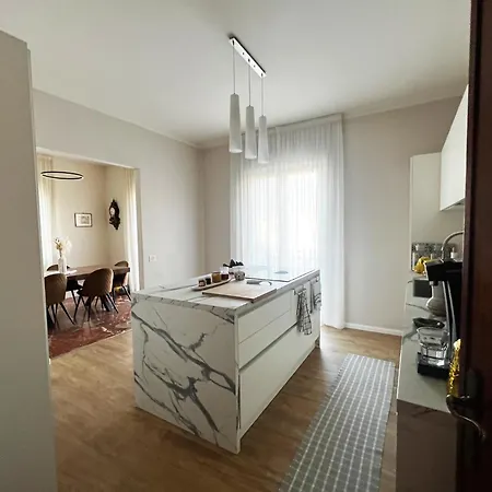 Maison Tondo Carrara