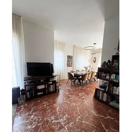 Maison Tondo
